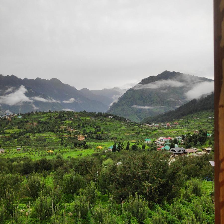 Sukun Hostel Sainj Kültér fotó