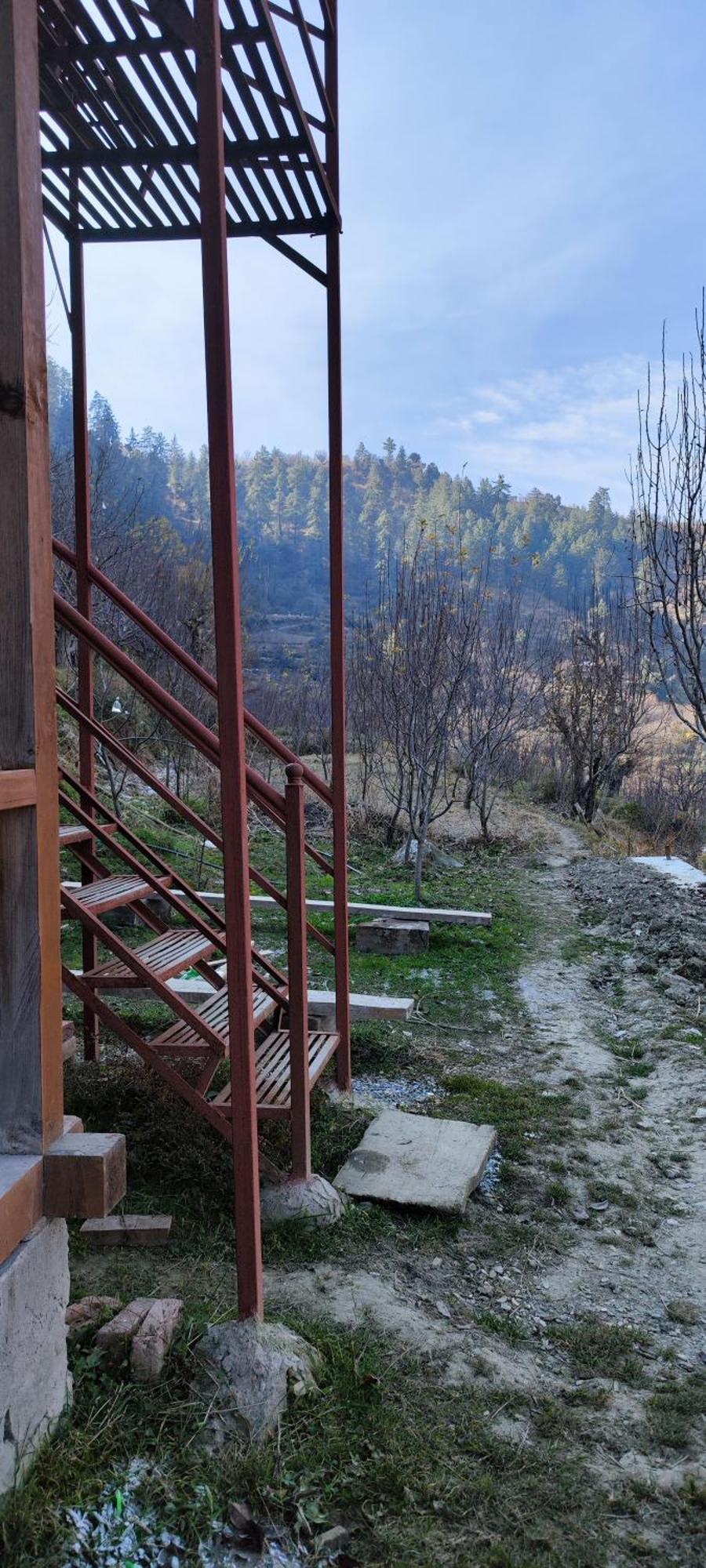 Sukun Hostel Sainj Kültér fotó