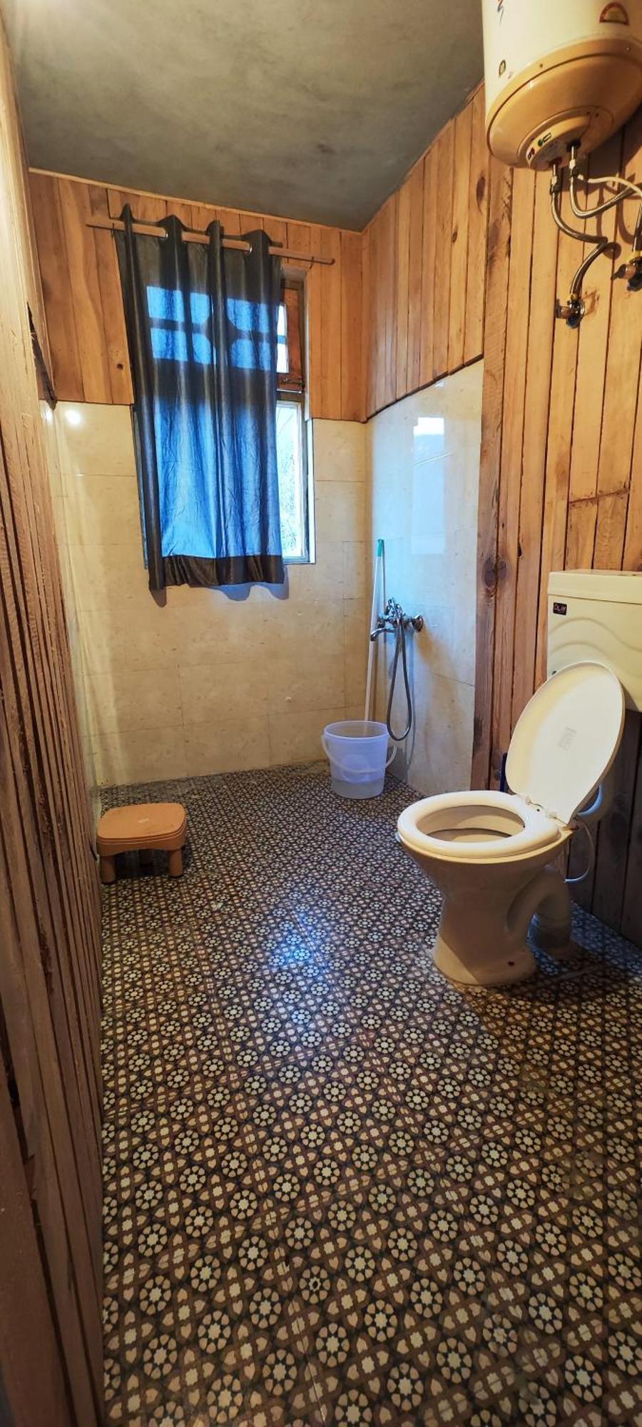 Sukun Hostel Sainj Kültér fotó